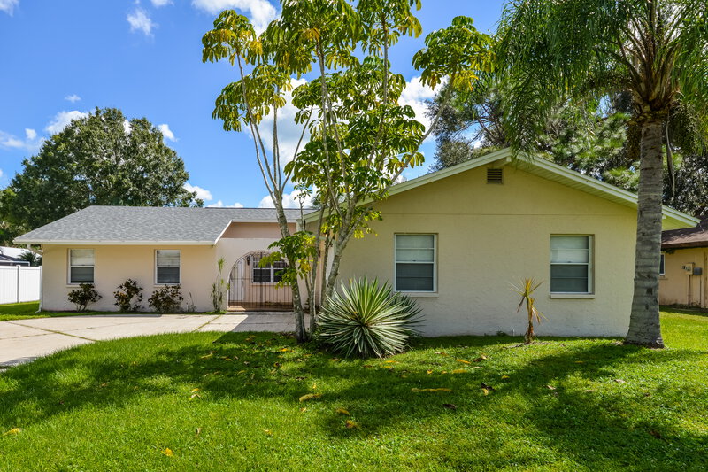 2,305/Mo, 4254 Dryden Cir Sarasota, FL 34241 External View