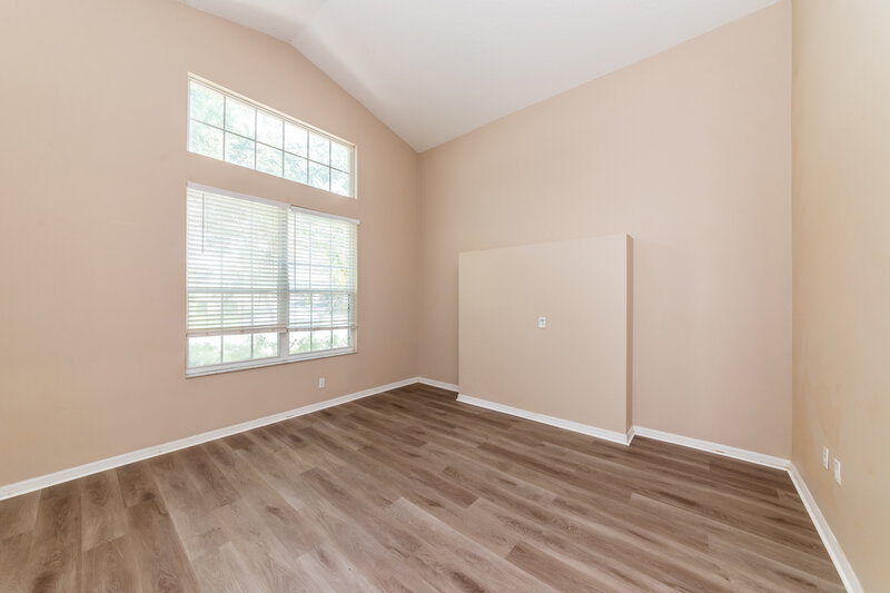 2,460/Mo, 12336 Hollybush Ter Lakewood Ranch, FL 34202 Family Room View