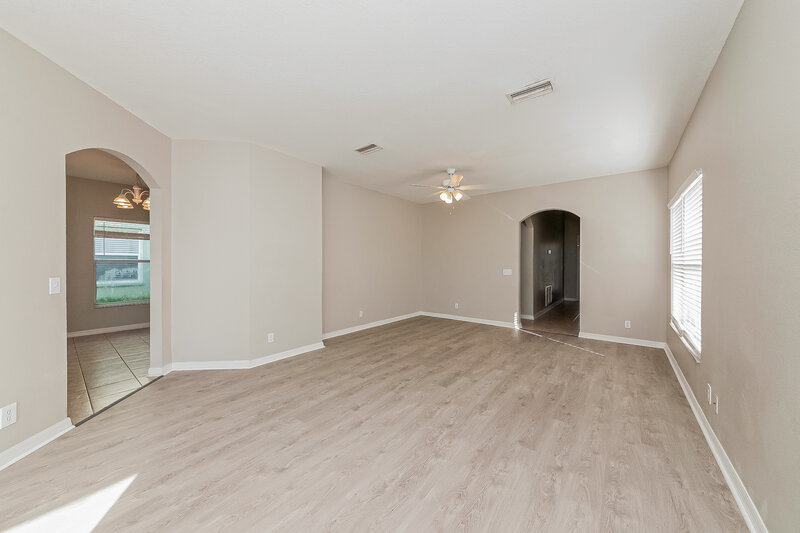 2,050/Mo, 4163 Day Bridge Pl Ellenton, FL 34222 Living Room View 2