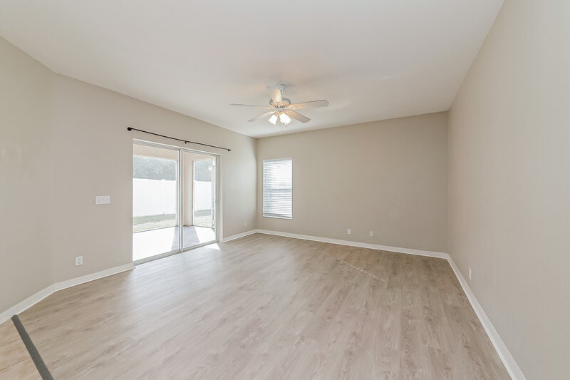 2,050/Mo, 4163 Day Bridge Pl Ellenton, FL 34222 Family Room View