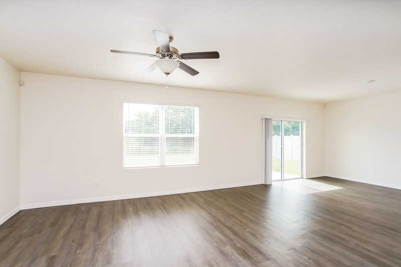 3,260/Mo, 4057 Shady Foxtail Ct Sarasota, FL 34240 Living Room View