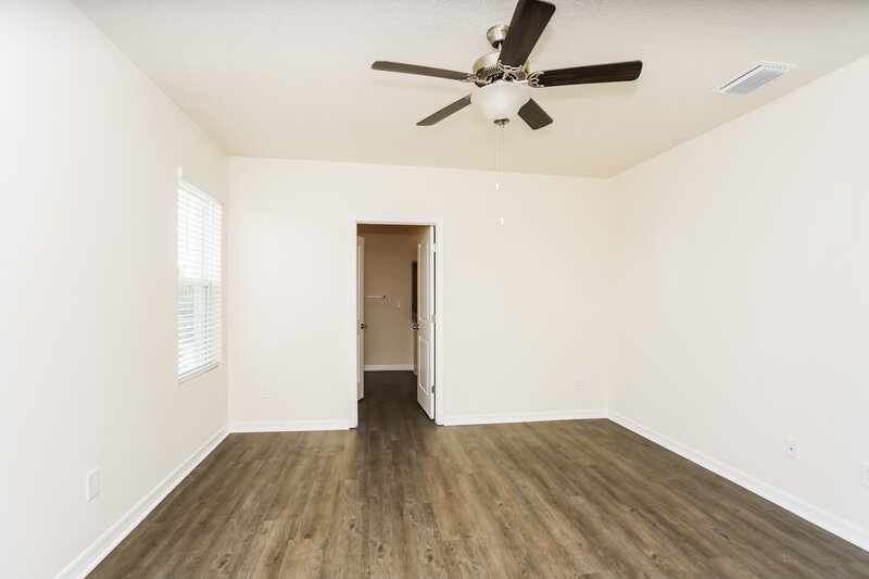 3,260/Mo, 4057 Shady Foxtail Ct Sarasota, FL 34240 Main Bedroom View 2