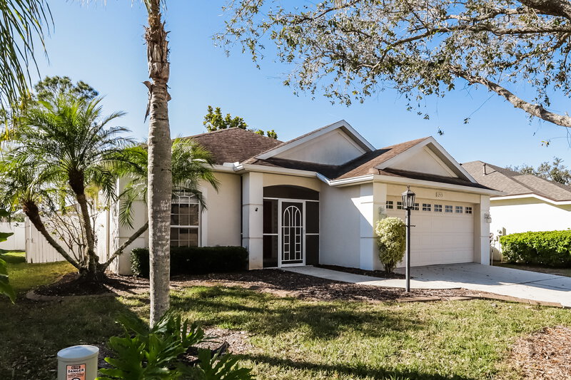 2,225/Mo, 1253 Millbrook Cir Bradenton, FL 34212 Front View