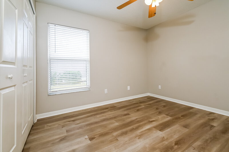 2,355/Mo, 7823 48th Pl E Bradenton, FL 34203 Bedroom View 4