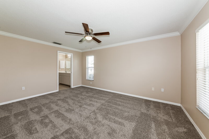 2,460/Mo, 6888 Mauna Loa Blvd Sarasota, FL 34241 Main Bedroom View