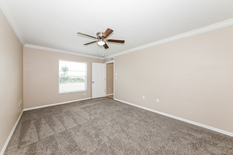 2,460/Mo, 6888 Mauna Loa Blvd Sarasota, FL 34241 Main Bedroom View 2