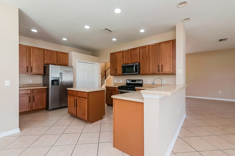 2,465/Mo, 15307 Skip Jack Loop Lakewood Ranch, FL 34202 Kitchen View
