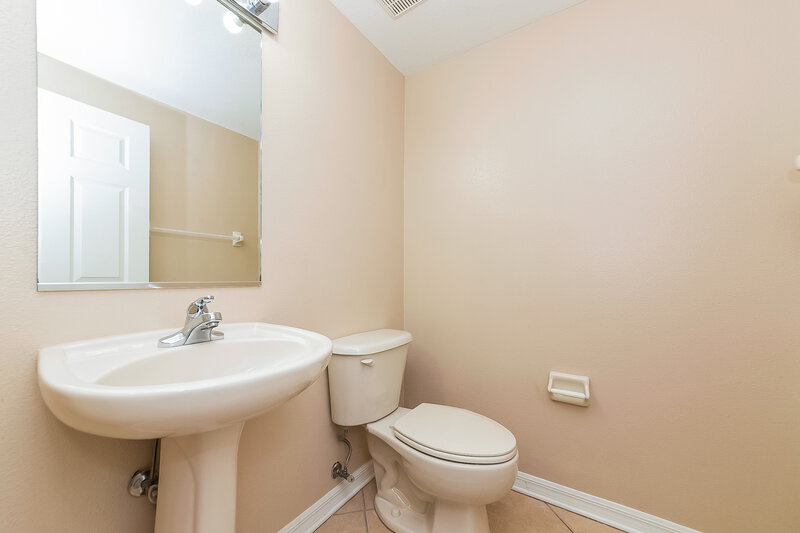 2,465/Mo, 15307 Skip Jack Loop Lakewood Ranch, FL 34202 Bathroom View 2