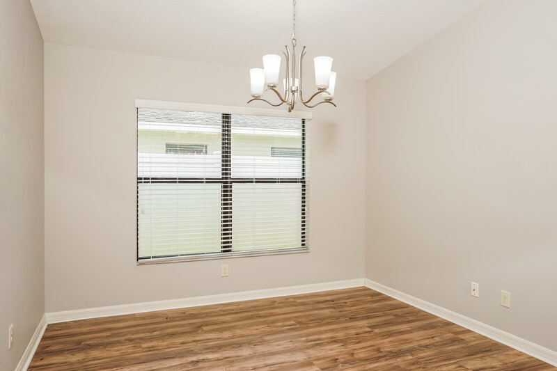 2,170/Mo, 433 San Lorenzo Ct Bradenton, FL 34208 Dining Room View