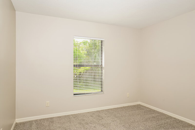 2,170/Mo, 433 San Lorenzo Ct Bradenton, FL 34208 Bedroom View 2
