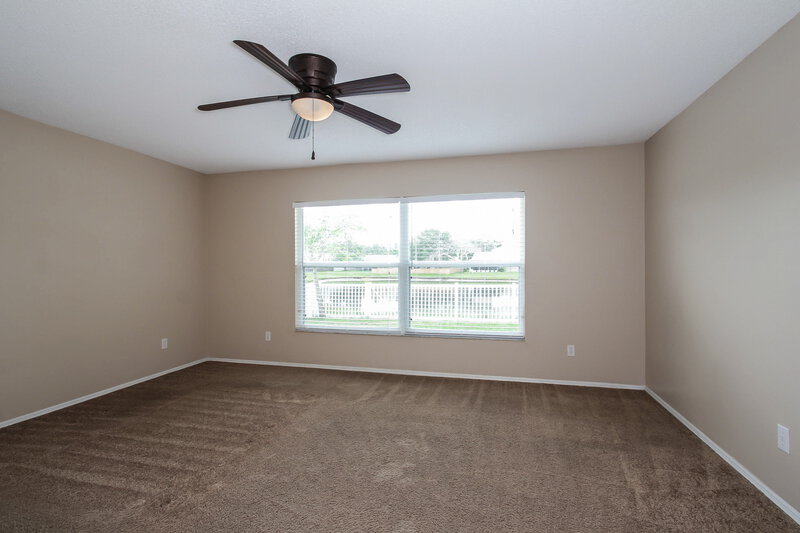 2,400/Mo, 11109 3rd Ave E Bradenton, FL 34212 Bedroom View