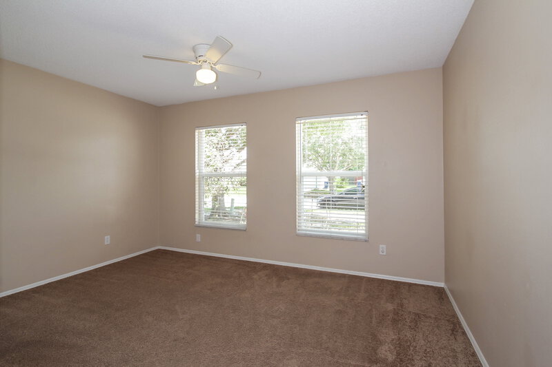 2,400/Mo, 11109 3rd Ave E Bradenton, FL 34212 Bedroom View 2