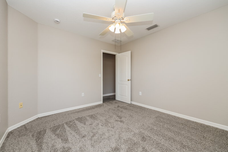 2,485/Mo, 7032 Chatum Light Run Bradenton, FL 34212 Bedroom View 2