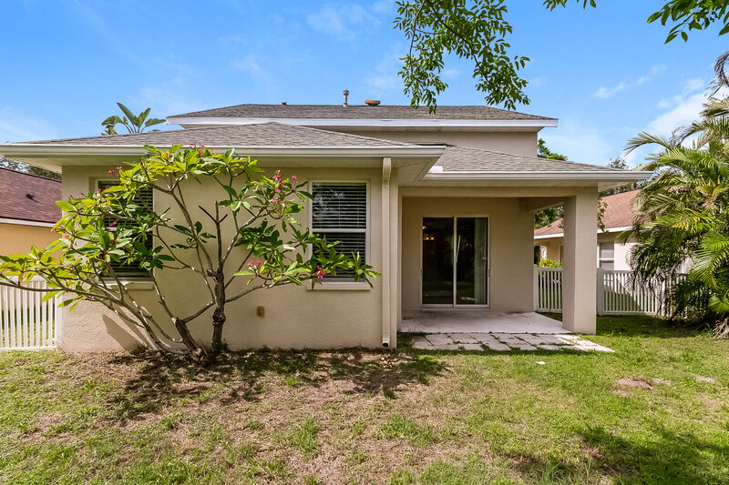 2,520/Mo, 14248 Gnatcatcher Ter Lakewood Ranch, FL 34202 Rear View
