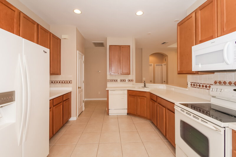 2,495/Mo, 2322 125th Dr E Parrish, FL 34219 Kitchen View