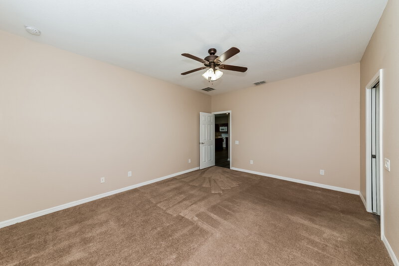 2,320/Mo, 10716 55th Ct E Parrish, FL 34219 Main Bedroom View 2