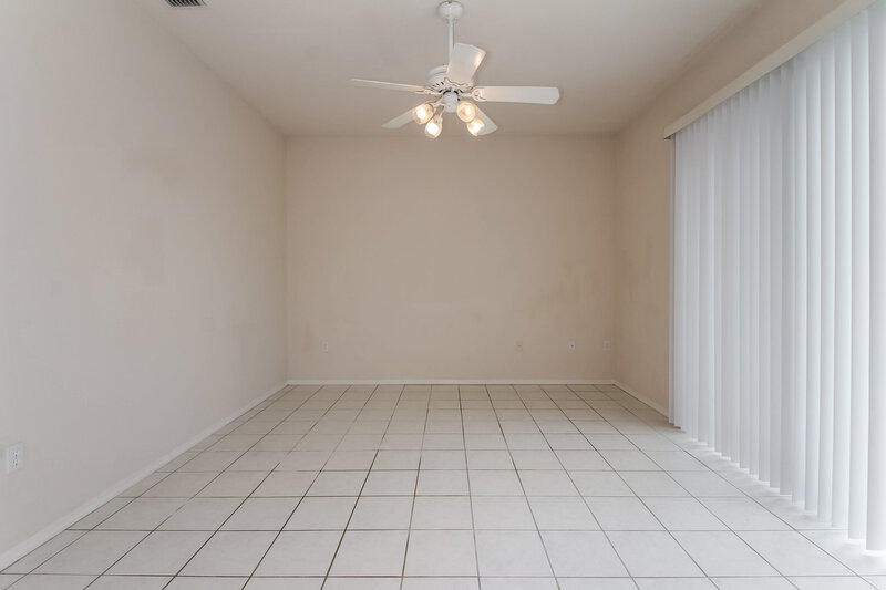 1,760/Mo, 9208 69th Ave E Palmetto, FL 34221 Dining Roomlarge View
