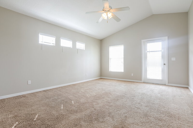 2,480/Mo, 4924 Forest Creek Trl Parrish, FL 34219 Living Room View 2