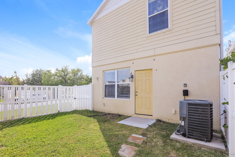2,480/Mo, 4924 Forest Creek Trl Parrish, FL 34219 Rear View