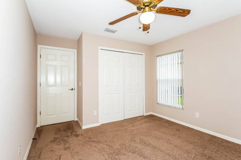 2,650/Mo, 4637 72nd Ct E Bradenton, FL 34203 Bedroom View 2