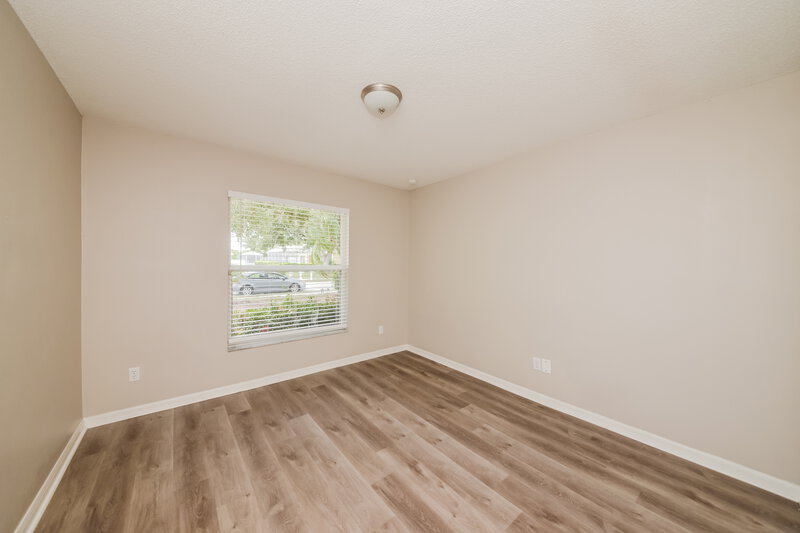 2,355/Mo, 4637 72nd Ct E Bradenton, FL 34203 Bedroom View