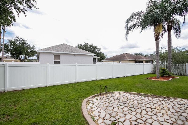 2,650/Mo, 4637 72nd Ct E Bradenton, FL 34203 Exterior View