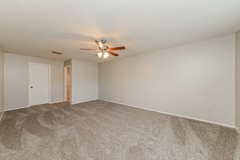 1,955/Mo, 5102 25th Avenue Dr E Palmetto, FL 34221 Main Bedroom View