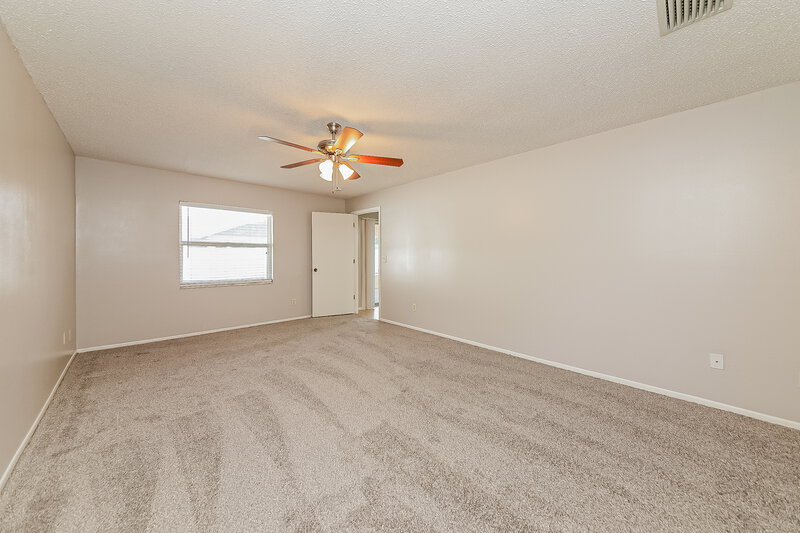 1,955/Mo, 5102 25th Avenue Dr E Palmetto, FL 34221 Main Bedroom View 2