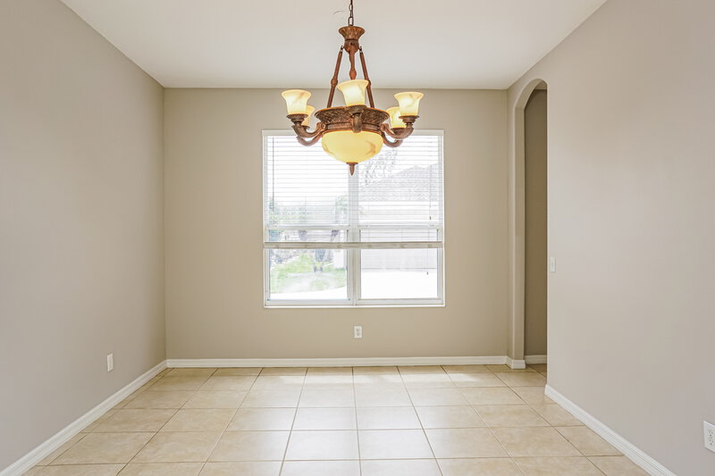 2,480/Mo, 1792 Old Summerwood Blvd Sarasota, FL 34232 Dining Room View