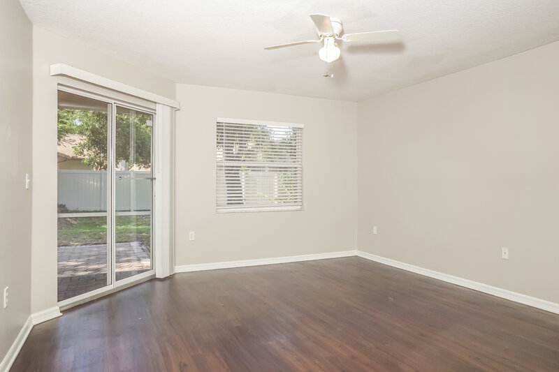 2,425/Mo, 4638 Breezy Pines Blvd Sarasota, FL 34232 Main Bedroom View 2