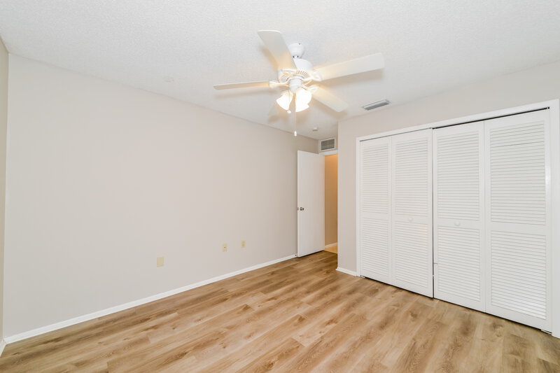 2,790/Mo, 5453 Colonial Oaks Blvd Sarasota, FL 34232 Bedroom View 4