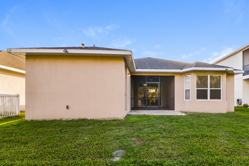 2,490/Mo, 6240 French Creek Ct Ellenton, FL 34222 Rear View
