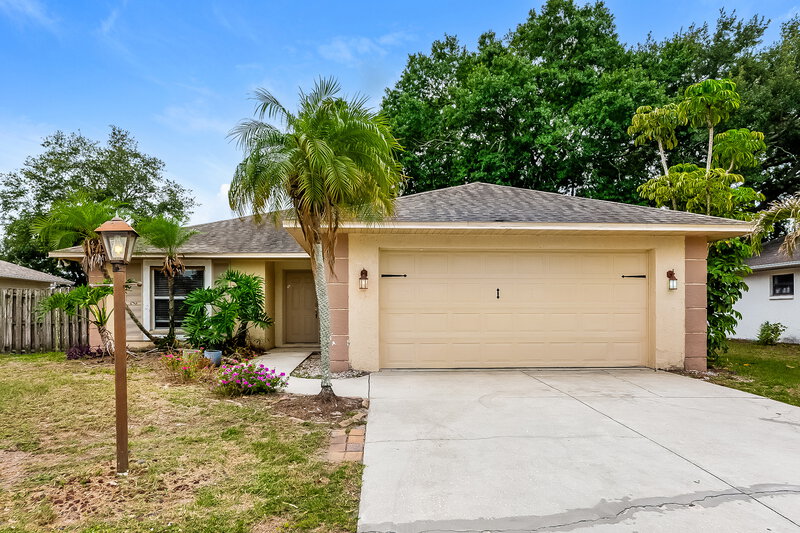 2,095/Mo, 4208 76th Dr E Sarasota, FL 34243 External View