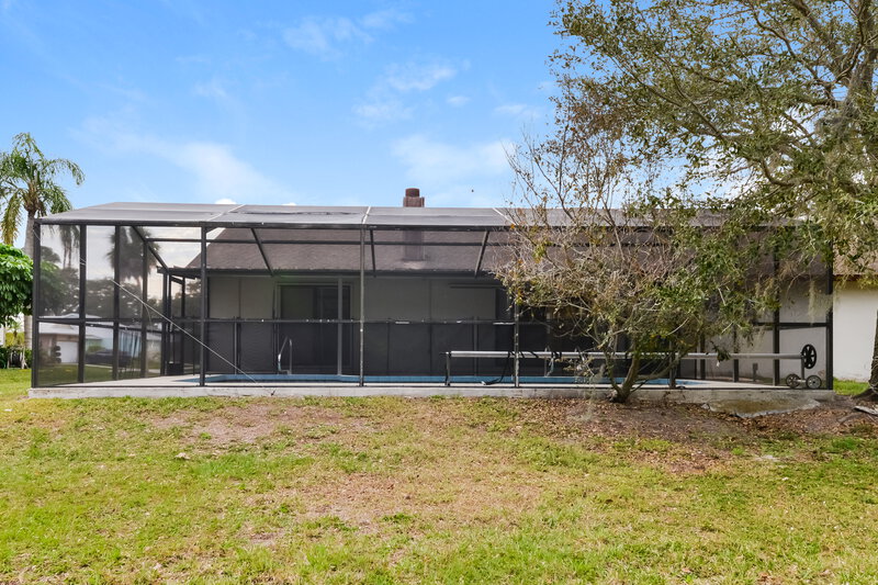 0/Mo, 2479 Wood Oak Dr Sarasota, FL 34232 Misc View 17