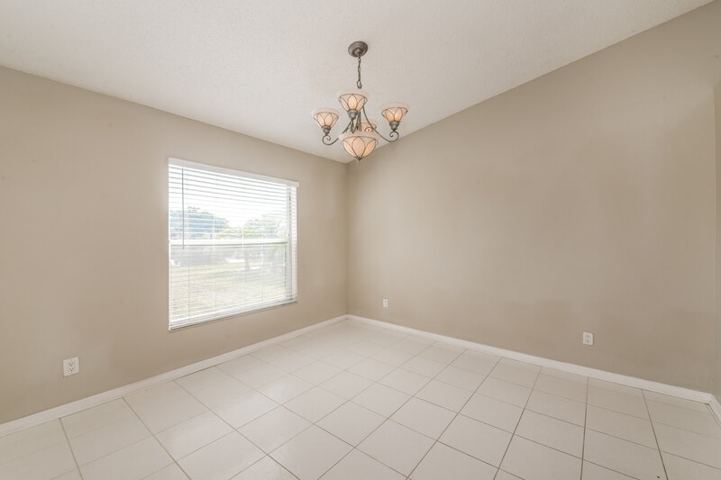 2,360/Mo, 4505 Sanibel Way Bradenton, FL 34203 Dining Room View