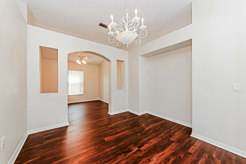 2,495/Mo, 12006 Popash Gln Lakewood Ranch, FL 34202 Dining Room View