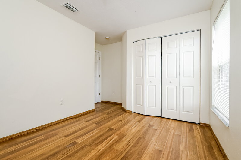 2,220/Mo, 7224 48th Ave E Palmetto, FL 34221 Bedroom View