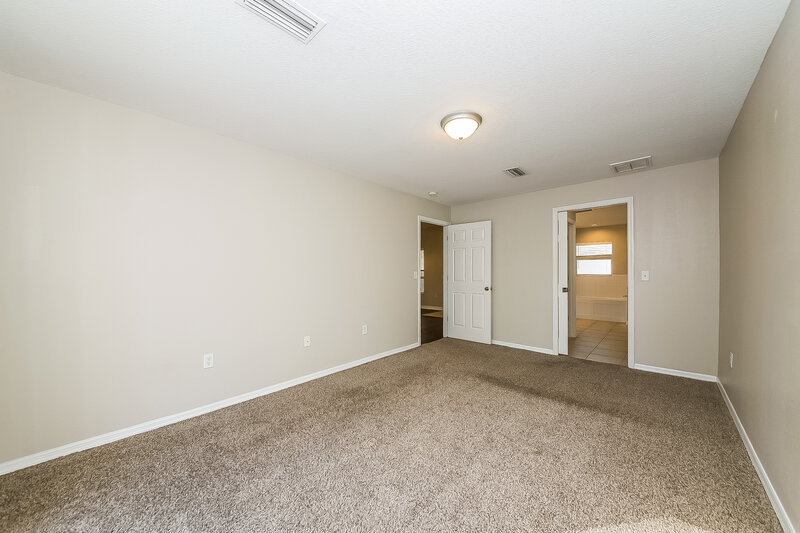 1,865/Mo, 2819 93rd Ct E Palmetto, FL 34221 Main Bedroom View 2