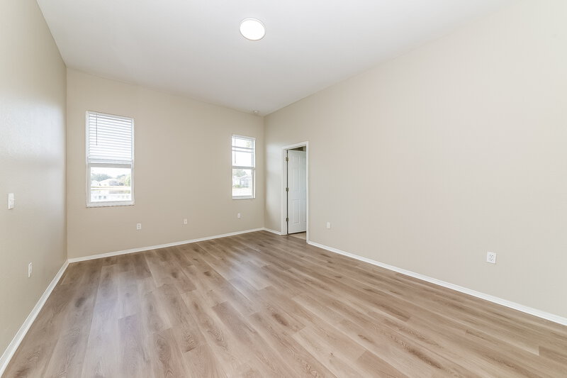 0/Mo, 6210 Blackberry Ln Lakewood Ranch, FL 34202 Main Bedroom View