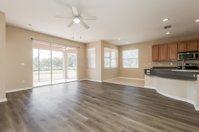 2,345/Mo, 12409 23rd St E Parrish, FL 34219 Family Room View 2