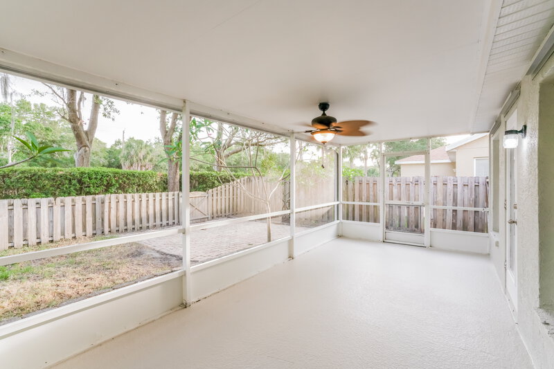 2,865/Mo, 11875 Dunster Ln Parrish, FL 34219 Sun Room View