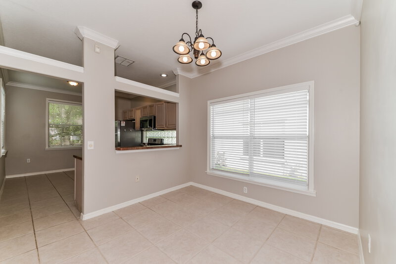 2,600/Mo, 11303 Blue Sage Pl Lakewood Ranch, FL 34202 Dining Room View
