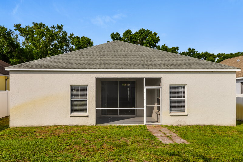2,600/Mo, 11303 Blue Sage Pl Lakewood Ranch, FL 34202 Rear View