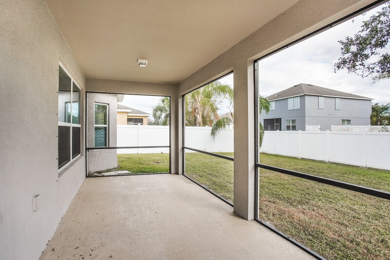 2,570/Mo, 9039 41st St E Parrish, FL 34219 Sun Room View