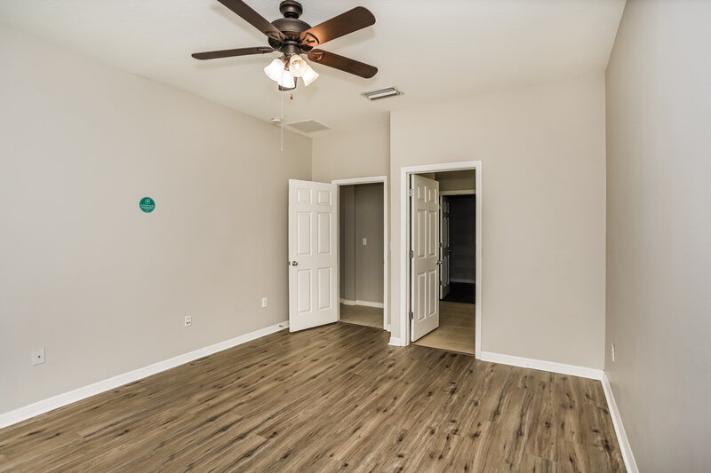 2,570/Mo, 9039 41st St E Parrish, FL 34219 Main Bedroom View 2