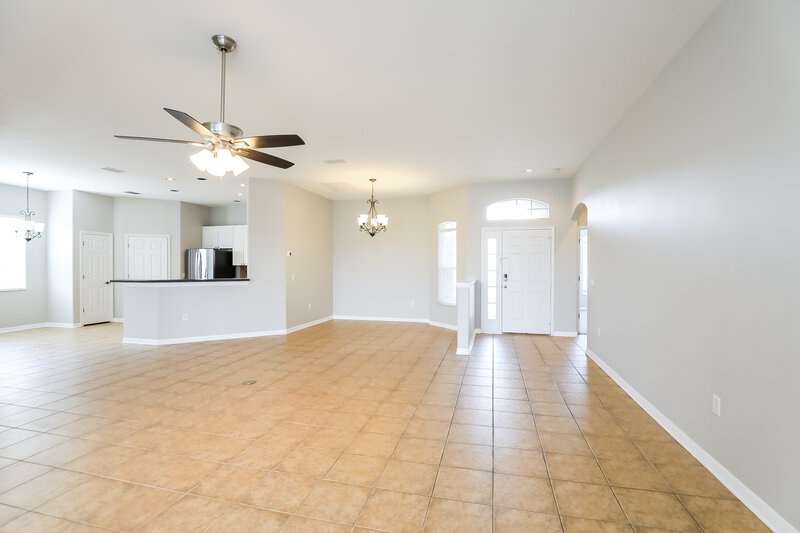 2,650/Mo, 12250 23rd St E Parrish, FL 34219 Living Room View