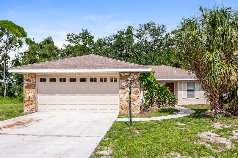 2,185/Mo, 6434 Carmella Way Sarasota, FL 34243 External View