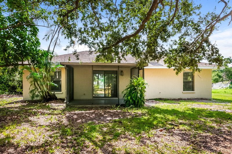 2,185/Mo, 6434 Carmella Way Sarasota, FL 34243 Rear View