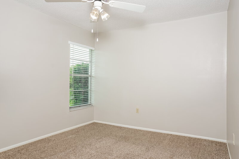 2,260/Mo, 3907 Lemonwood Dr Sarasota, FL 34232 Bedroom View 2