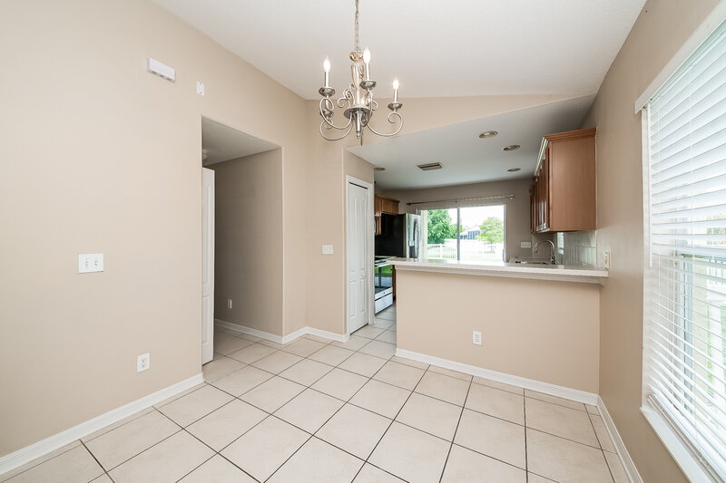 2,520/Mo, 15215 Searobbin Dr Lakewood Ranch, FL 34202 Dining Room View